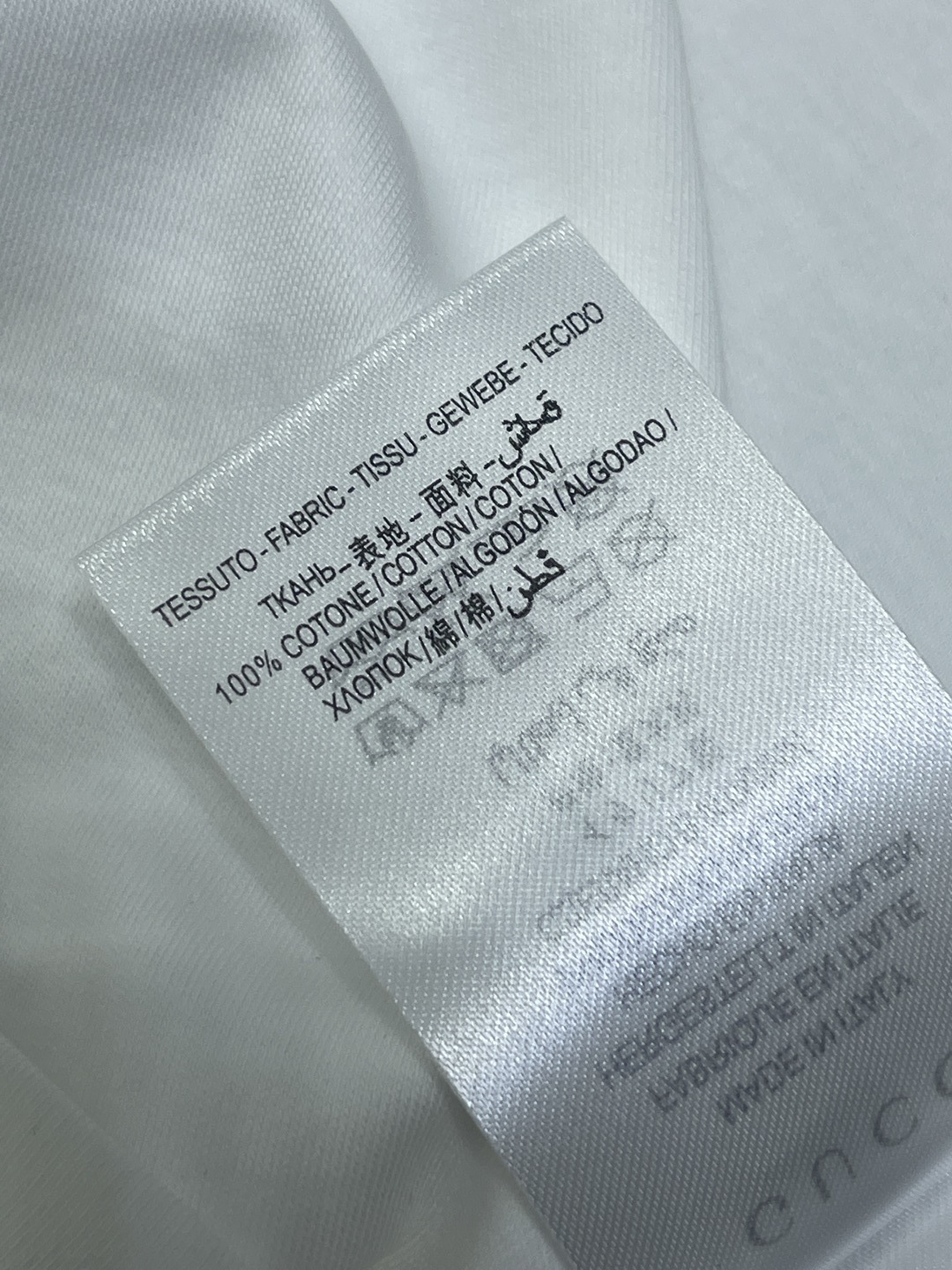 Women's short sleeves